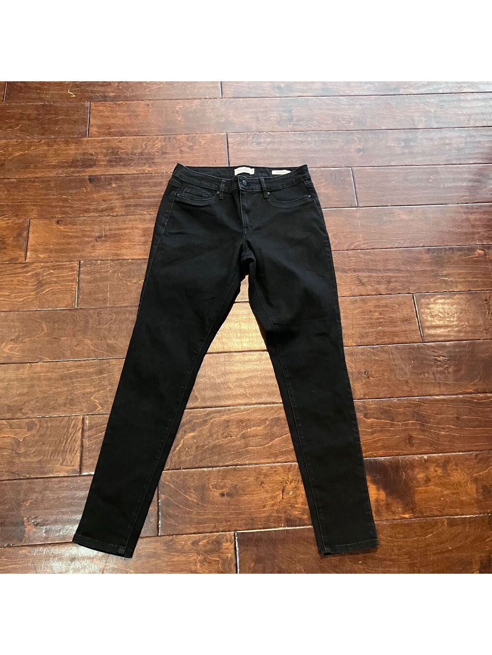 Jessica Simpson Edgy Y2K Black Kiss Me Skinny Women's Jeans Size 6/28